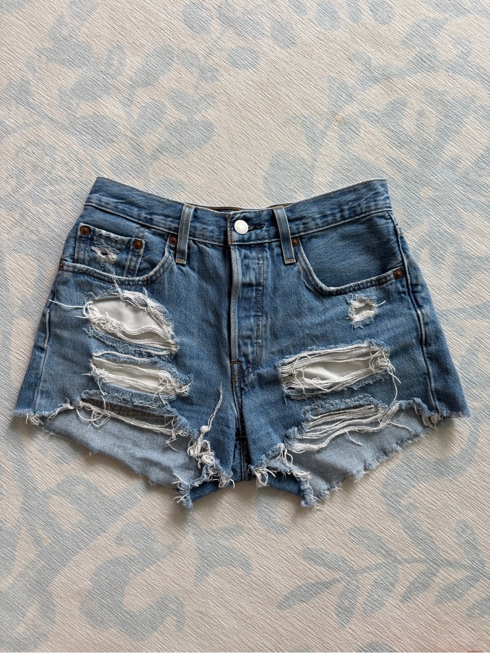 Levi’s 501 High Rise Distressed Cutoff Shorts W25 Ripped Denim